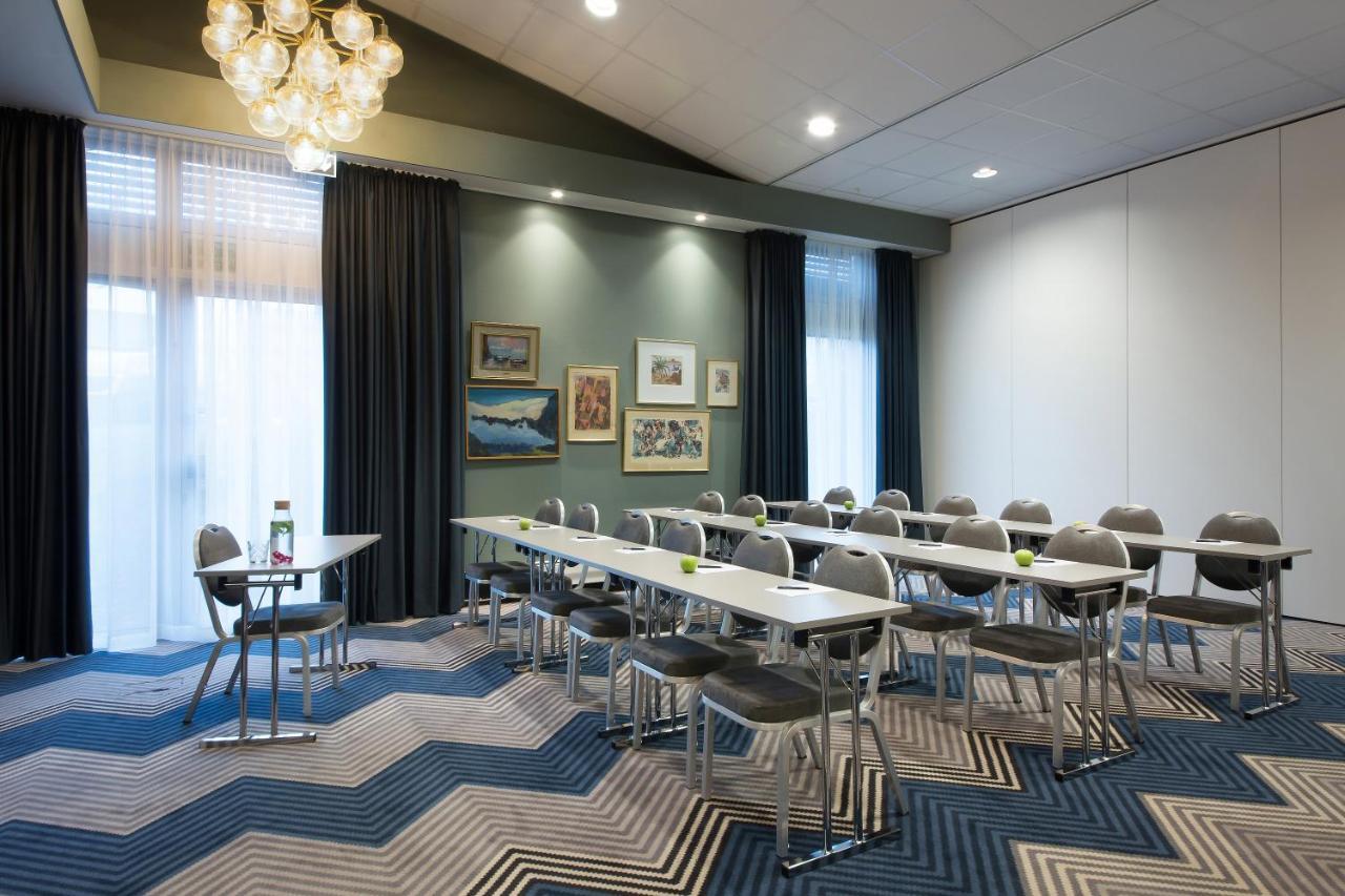 Radisson Blu Park Hotel, Oslo Fornebu Εξωτερικό φωτογραφία